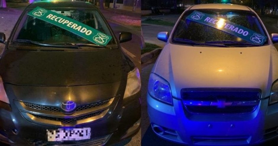 Se recuperaron dos autos, dos patentes de otros móviles robados y un arma a fogueo. (Foto: Carabineros)