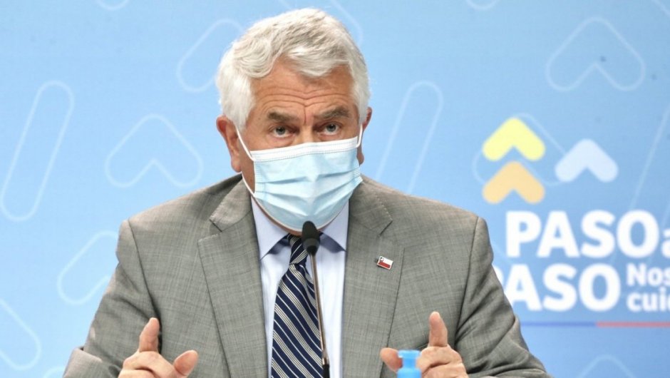 Ministro de Salud, Enrique Paris. (Foto: @ministeriosalud).